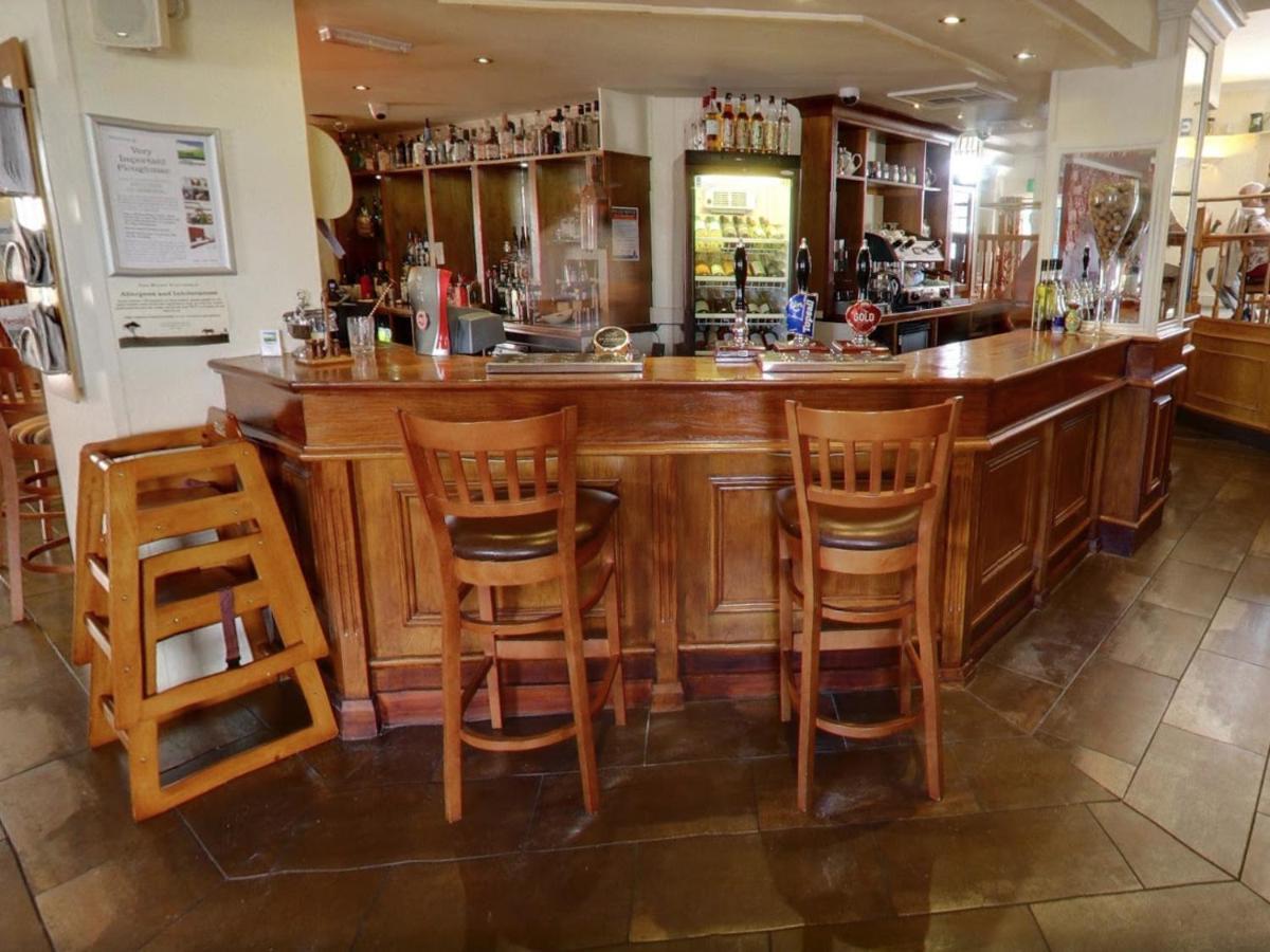 The Railway Inn Galmpton Zewnętrze zdjęcie