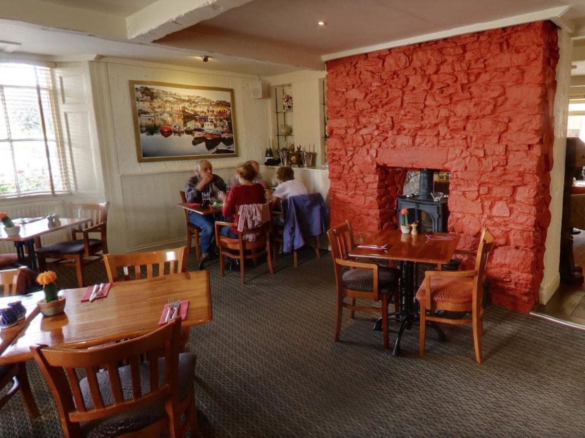 The Railway Inn Galmpton Zewnętrze zdjęcie