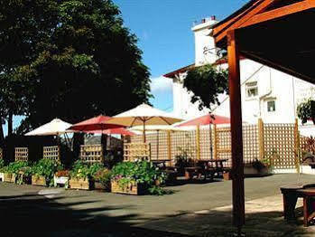 The Railway Inn Galmpton Zewnętrze zdjęcie